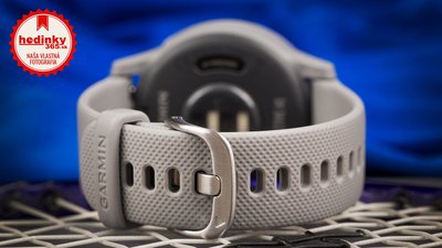 Garmin Vívoactive 4S Silver/Gray Band