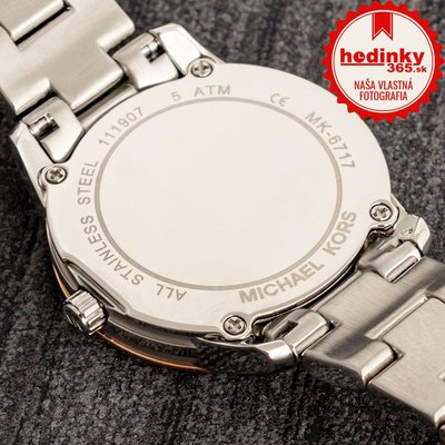 Michael Kors Petite Runway MK6717