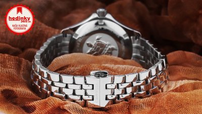 Certina DS Action Lady Quartz Precidrive COSC Chronometer Diamonds C032.051.11.116.00