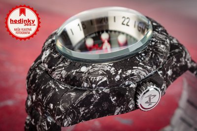 Invicta Star Wars Quartz 52mm GMT 33310 Galactic Empire Limited Edition 1977pcs