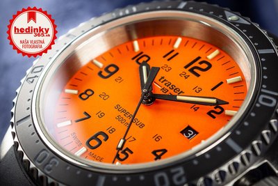 Traser P67 SuperSub Orange na pryžovém řemenu