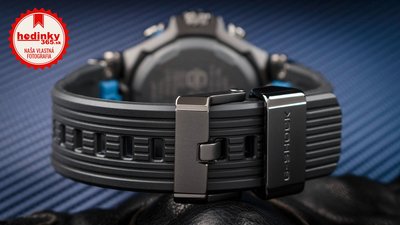 Casio G-Shock MT-G Dual Core Guard Carbon Monocoque MTG-B2000B-1A2ER