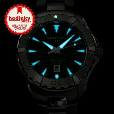Certina DS Action Lady Quartz Precidrive COSC Chronometer C032.251.11.091.09