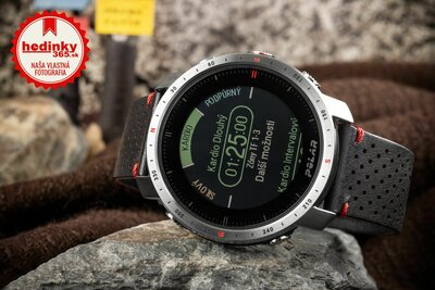 Polar Grit X Pro Titan sporttester, vel. M/L (II. Akosť)