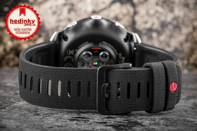 Polar Grit X Pro Titan sporttester, vel. M/L (II. Akosť)