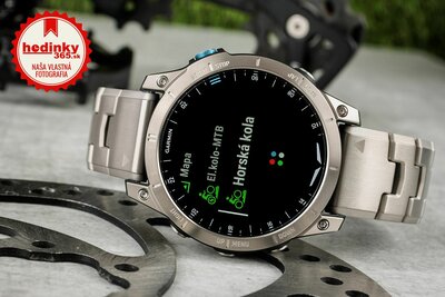 Garmin D2 Mach 1, Vented Titanium Bracelet (+ náhradný remienok)