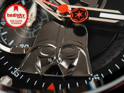 Invicta Star Wars Quartz 52mm 37683 Darth Vader Limited Edition 1977pcs