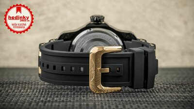 Invicta NHL Chicago Blackhawks Quartz 48mm 42315