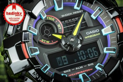 Casio G-Shock Original GA-700RGB-1AER Virtual Rainbow Series
