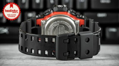 Casio G-Shock Original GA-700RGB-1AER Virtual Rainbow Series