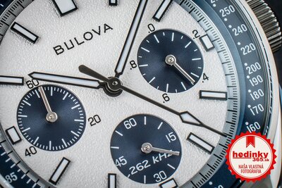 Bulova Lunar Pilot Quartz Chronograph 98K112 (+ náhradný kožený remienok)