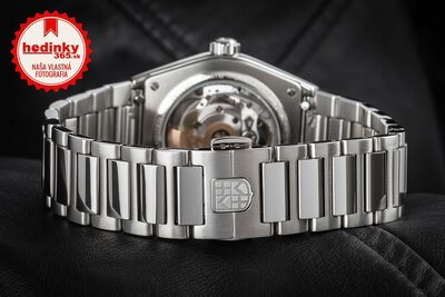 Frederique Constant Highlife Heart Beat Automatic FC-310B4NH6B (+ náhradný remienok)