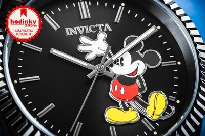 Invicta Disney Quartz 43mm 37852 Mickey Mouse Limited Edition