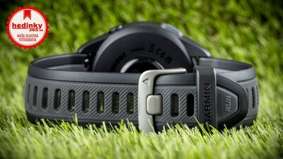 Garmin Forerunner 165 Music, čierna/sivá