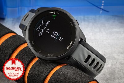 Garmin Forerunner 165, čierna/sivá