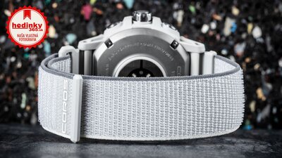 Coros Vertix 2S Moon / Nylon Band