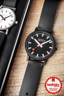 Mondaine Essence Quartz MS1.41120.RB