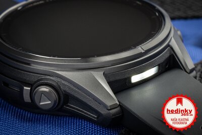 Garmin Fenix 8 AMOLED 43 mm, Sapphire Carbon Gray Titanium Black (rozbalené)