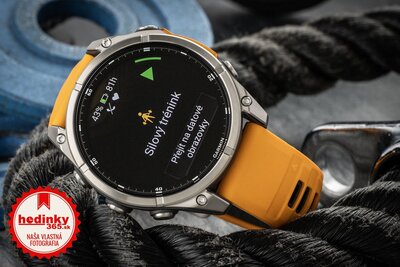 Garmin Fenix 8 AMOLED 47 mm, Sapphire Titanium Graphite Spark Orange Band