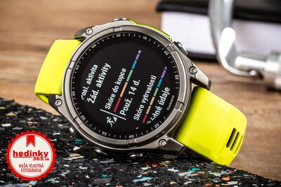 Garmin Fenix 8 SOLAR 47 mm, Sapphire Graphite Titanium Yellow Band (rozbalené)