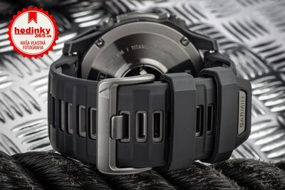 Garmin Fenix 8 SOLAR 51 mm, Sapphire Carbon Gray Titanium Black