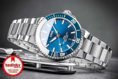 Oris Aquis Date Automatic 01 733 7787 4135-07 8 22 04PEB