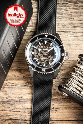 Rado Captain Cook High-Tech Ceramic Automatic R32127156