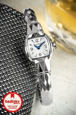 Bulova Archive Series American Girl Quartz 96L333 Limited Edition 3000pcs