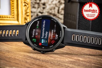 Garmin Forerunner 970 Carbon Grey DLC, Black