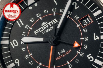Fortis Flieger F-43 Triple-GMT Automatic COSC Chronometer F4260000