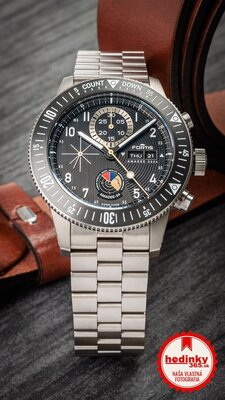 Fortis Novonaut N-42 Automatic Chronograph Amadee-24 F2040016 (+ náhradní řemínek) Limited Edition 100pcs