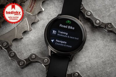 Garmin Venu 4 41mm Slate / Black, Silicone Band