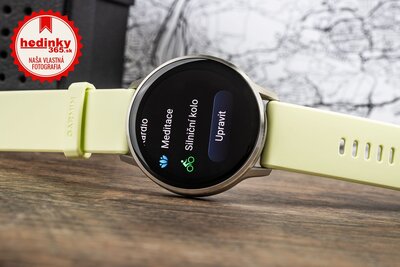 Garmin Venu 4 45mm Silver / Citron, Silicone band