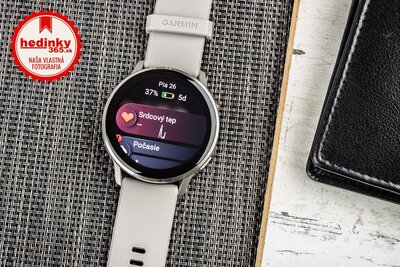 Garmin Venu 4 45mm Silver / Silver Gray, Silicone Band