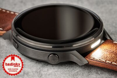 (SK) Garmin Venu 4 45mm Slate / Brown, Leather Band (+ náhradný remienok)