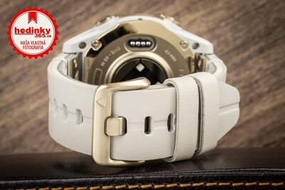 Garmin Fenix 8 AMOLED 43 mm, Sapphire Soft Gold Stainless Steel Fog Gray Limestone Leather Band (Premium) (+ náhradný remienok)