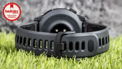 Coros Pace 4 Black / Silicone Band