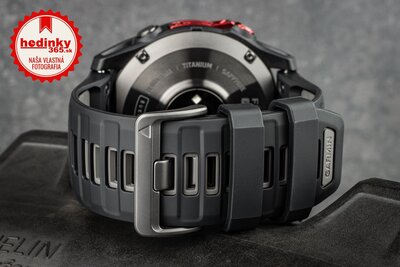 Garmin Fenix 8 Pro MicroLED 51mm, Sapphire Carbon Gray DLC Titanium Black